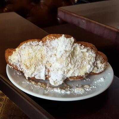 Поль Бейкери