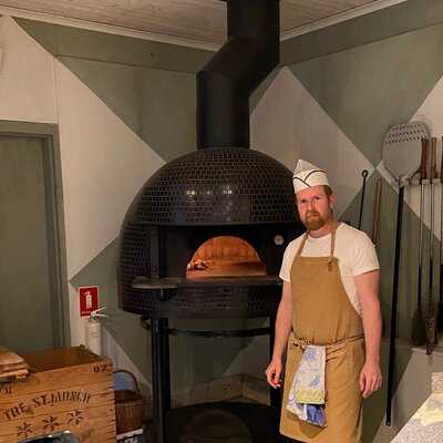 Pizzamakarna menu