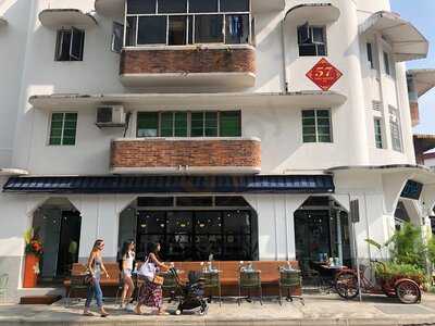 Prive Tiong Bahru