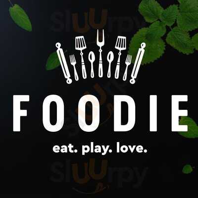 Foodie - Eat. Play. Love