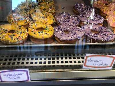 Amazing Glaze Donuts, Pocatello