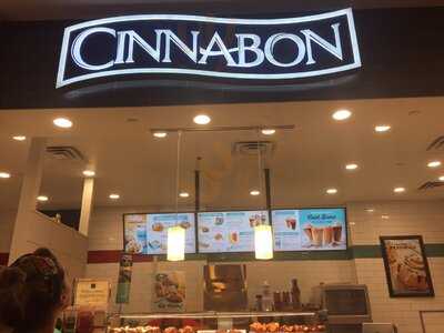 Cinnabon, Dulles