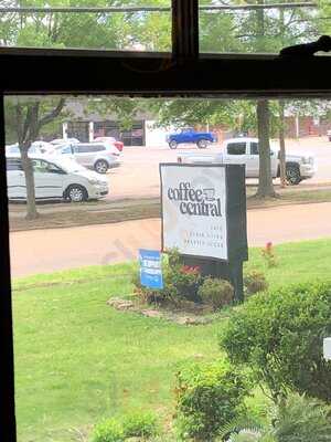 Coffee Central, Hernando