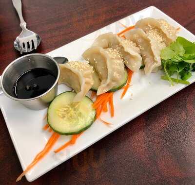 Thai Tanic Cuisine, Meriden