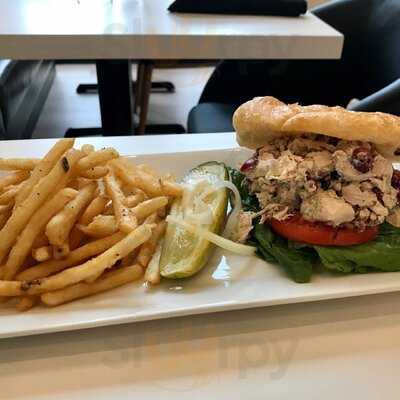 Julep Kitchen, Dillard