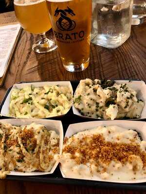 Brato Brewhouse & Kitchen, Boston