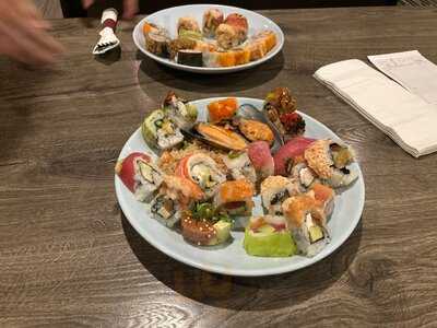 Mizumi Buffet & Sushi