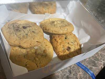 Tiff's Treats Cookie Delivery, Peachtree Corners