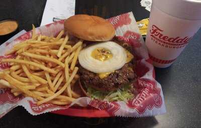 Freddy's Frozen Custard & Steakburgers, Brownsville