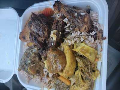 Barringtons jamaican kitchen, Bakersfield