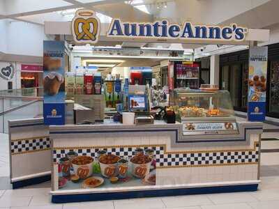 Auntie Anne's, Rockaway