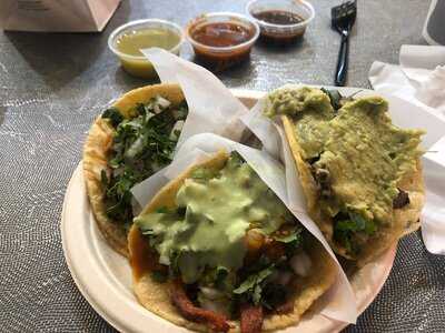 Taqueria Los Chuchys, San Diego