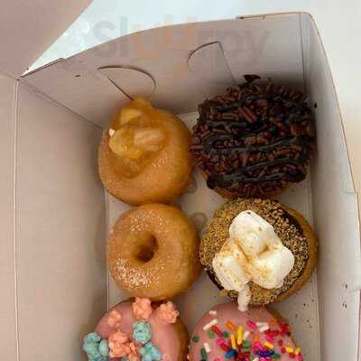 Van Dough-gourmet Mini Doughnuts