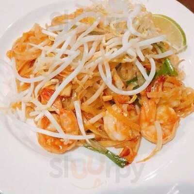 Khamdee Thai kitchen, Massapequa Park