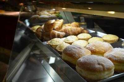 Le Croissant, Torre Santa Sabina