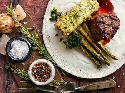 1799 Kitchen and Cocktails