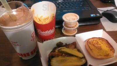 Freddy's Frozen Custard & Steakburgers, Hot Springs