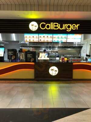 Caliburger, Seattle