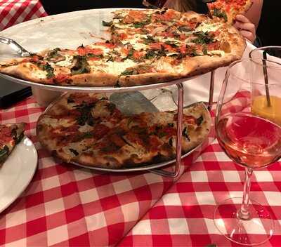 Grimaldi's Pizzeria