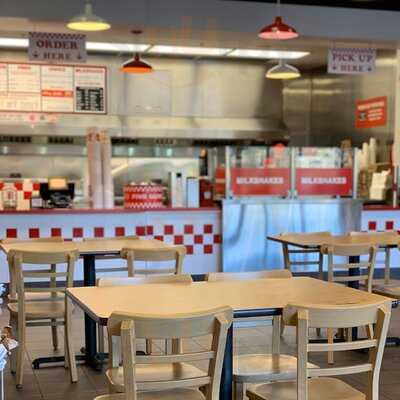 Five Guys, Monroe