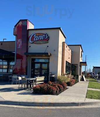 Raising Cane's, Bowling Green