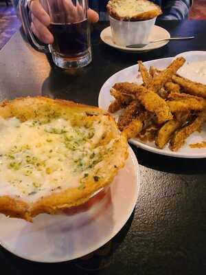 Brother's Bar & Steakhouse