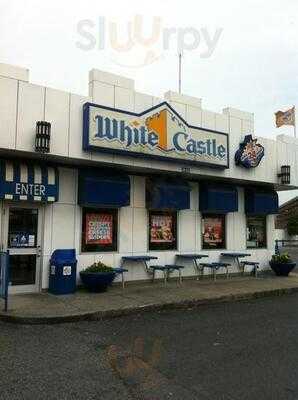 White Castle, Elmhurst