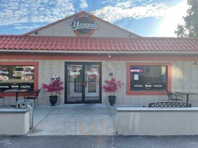 Yovanis Pizzeria, Cumberland