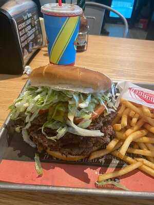 Fatburger & Buffalo's Express, Fairbanks