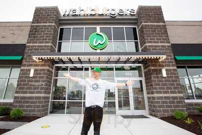 Wahlburgers