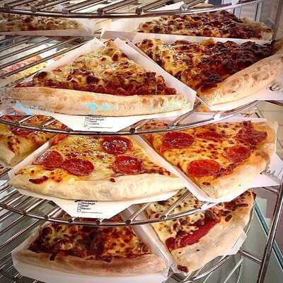 Casey's, Grand Forks