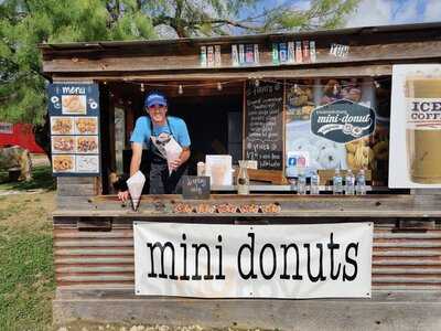 Fredericksburg Mini-Donut Co., Fredericksburg