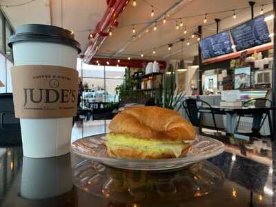 Jude's Coffee Comany, Lebanon