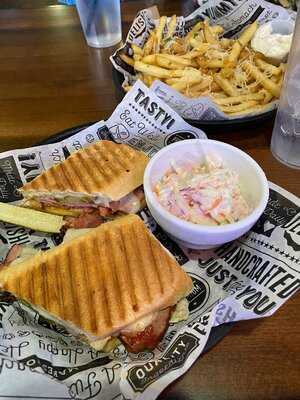 Trailside Tavern menu