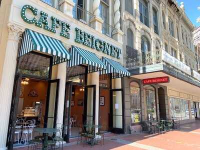 Cafe Beignet On Canal