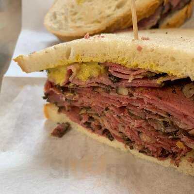 Touch Of Broadway Delicatessen