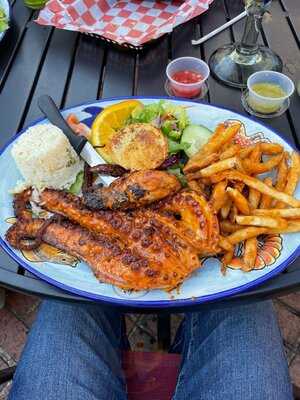 Mariscos El Barco, Charlottesville