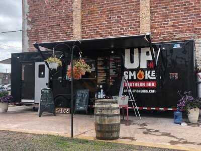 Up-n-smoke Bbq