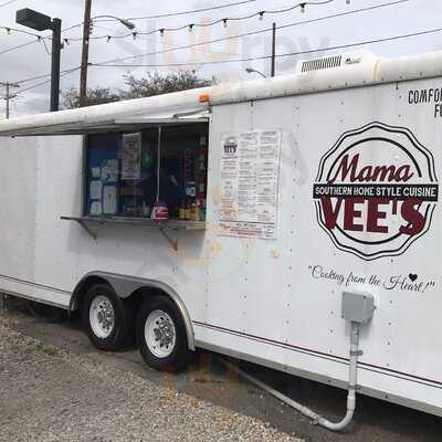 Mama Vee's Southern Homestyle Cuisine