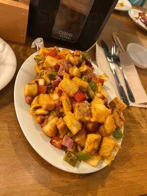 Maple Street Biscuit Company - Highlands