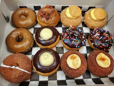 The Donut Box, Mount Dora