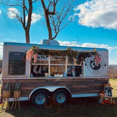 Empanada Chicas, East Stroudsburg