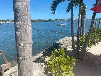 River Deck New Smyrna Beach