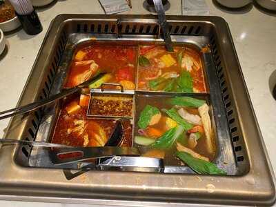 Manwah Taiwanese Hotpot