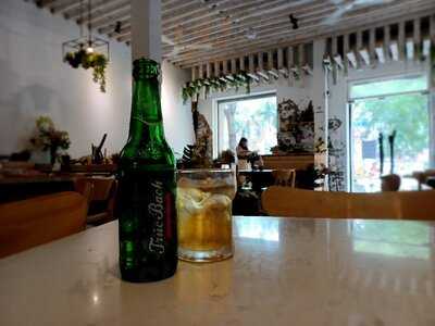 Secret Garden Cafe'
