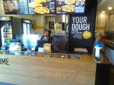 Debonairs Pizza