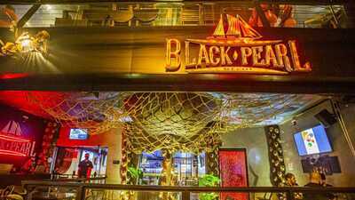 Black Pearl Pub Bar