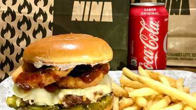 Nina Burger