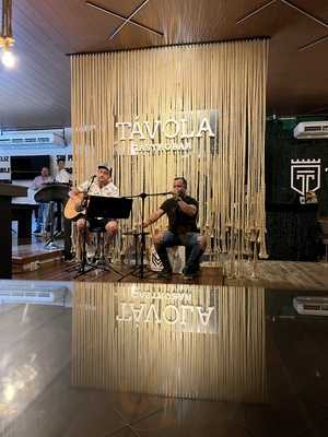 Távola Gastrobar