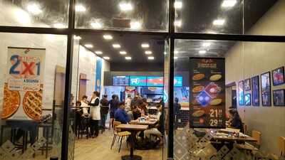 Domino's Pizza